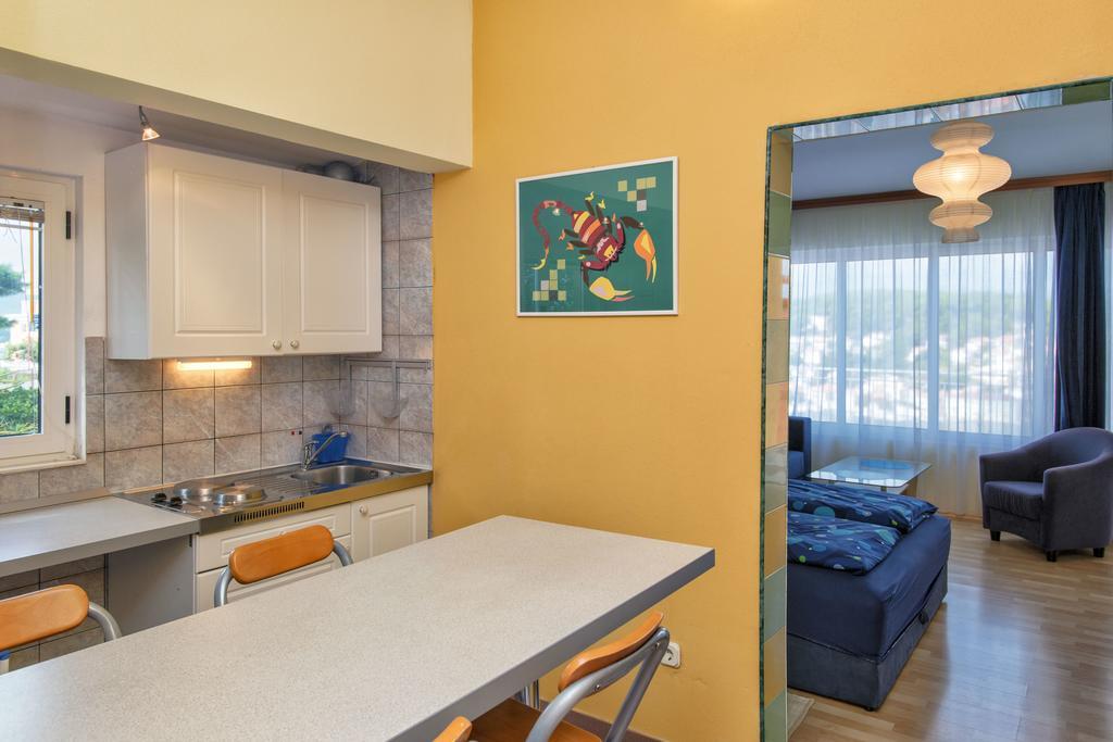 Apartamento Big Blue Jelsa  Habitación foto