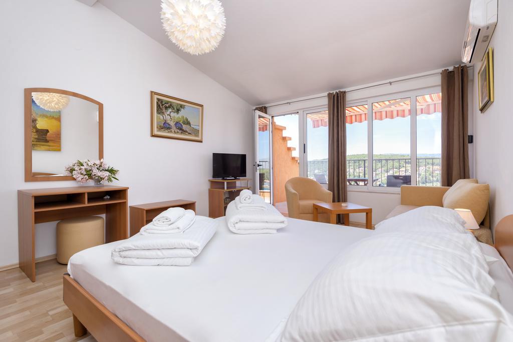 Apartamento Big Blue Jelsa  Exterior foto
