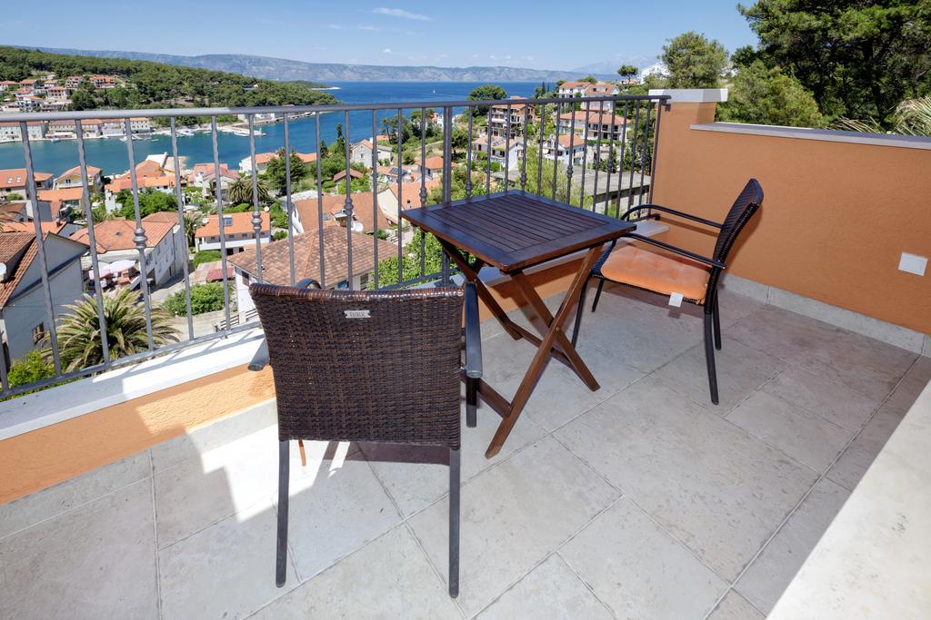 Apartamento Big Blue Jelsa  Exterior foto