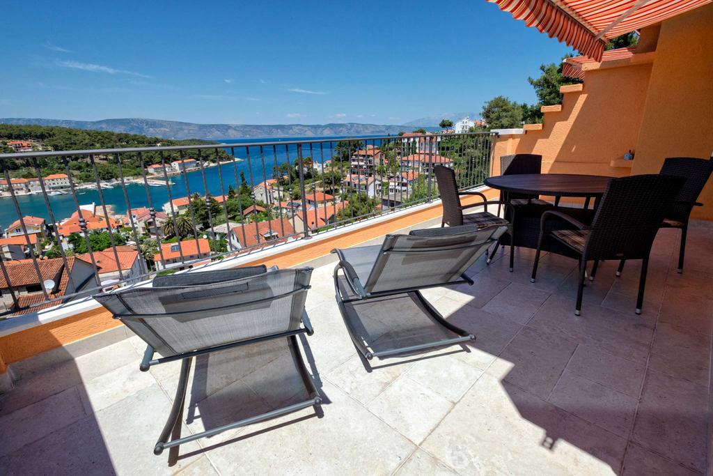 Apartamento Big Blue Jelsa  Exterior foto